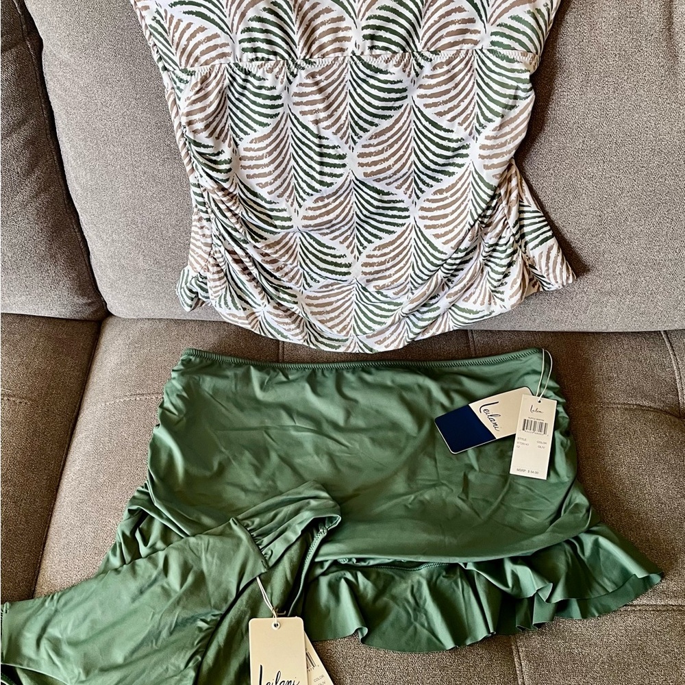NWT Leilani swim sit: tankini, skirt and hipster bottoms. Size 12